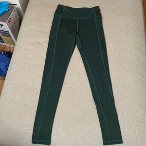 Victoria Secret yoga/stretch pants leggings green size 6.